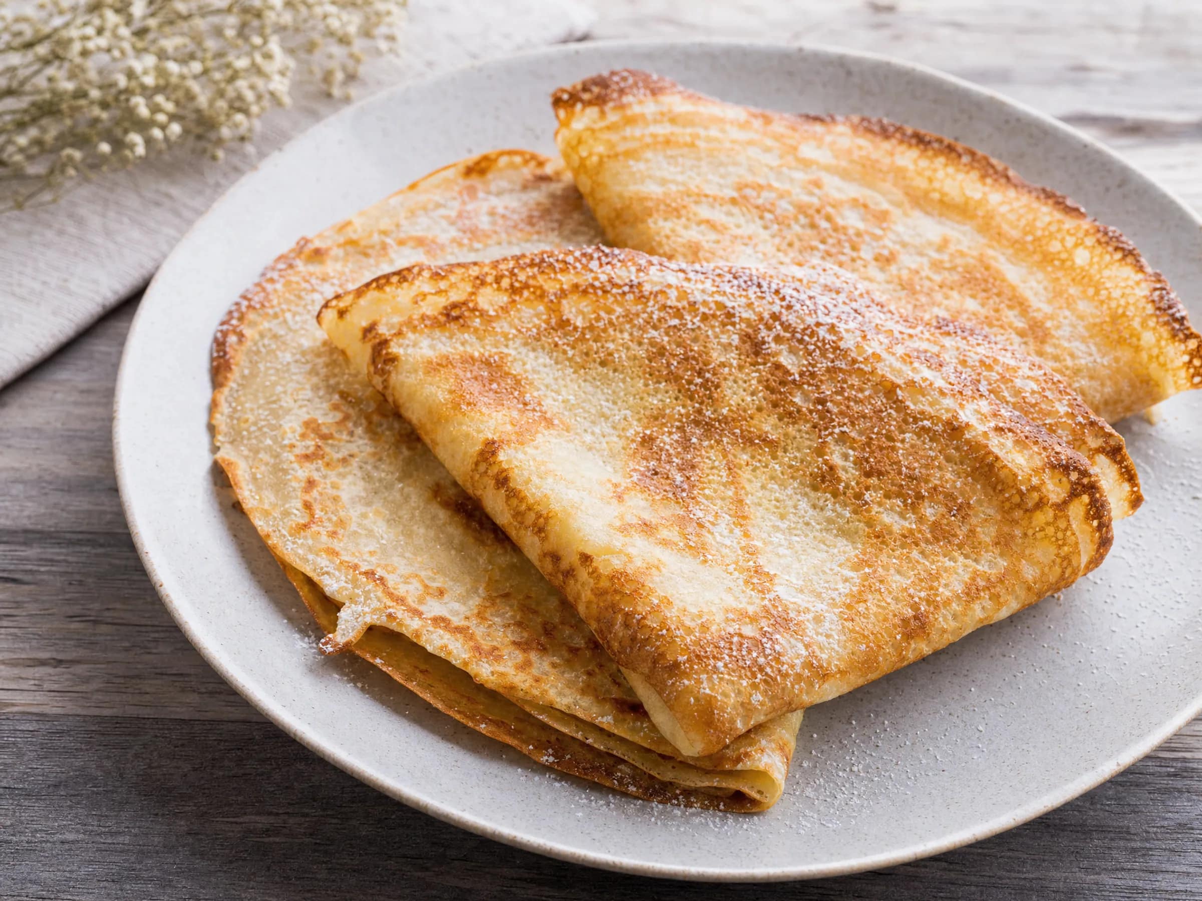 Pfannkuchen ohne Ei und Milch mit knusprigem Rand